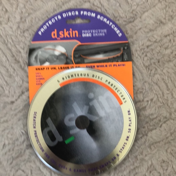 CD visor and Disc/cd/dvd/game protectors bundle. New in factory packaging - Picture 4 of 16